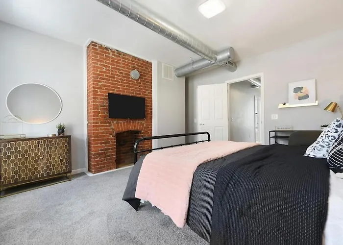 Hostwise - Free Parking, Highly Walkable, 2 Full Bathrooms Pittsburgh